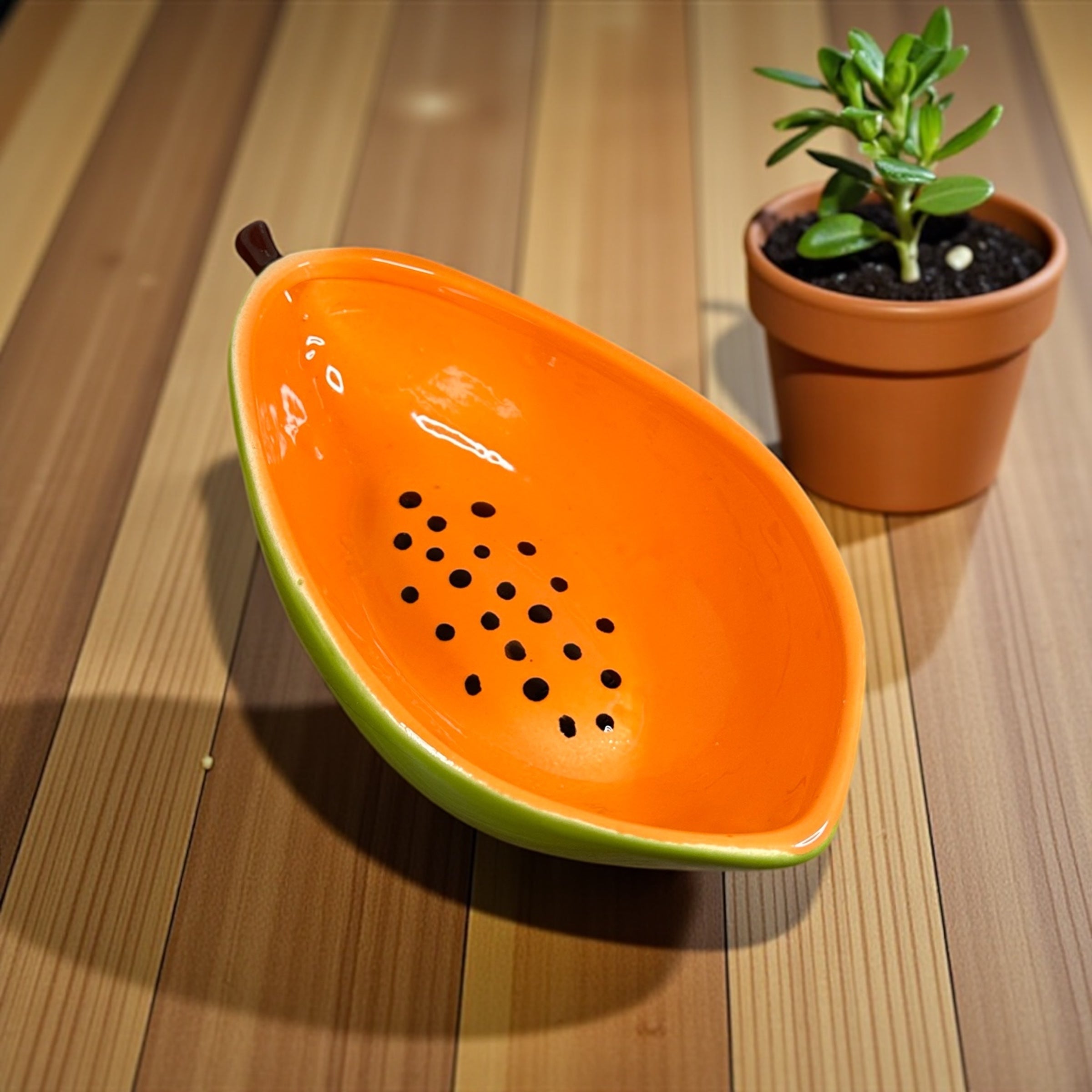 Bowl de Mamão Feito de Cerâmica Esmaltada
